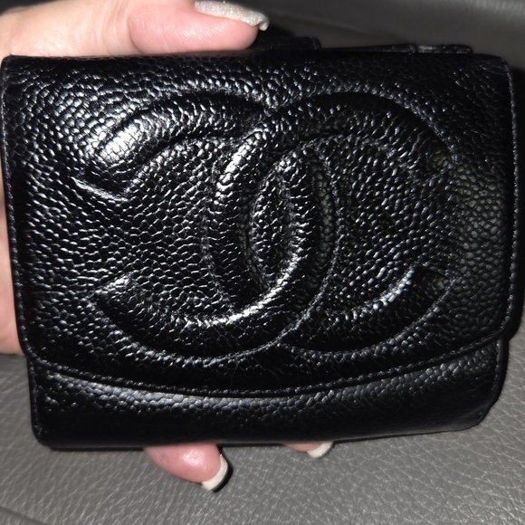 Chanel Black Leather Wallet - Picture 2 of 14